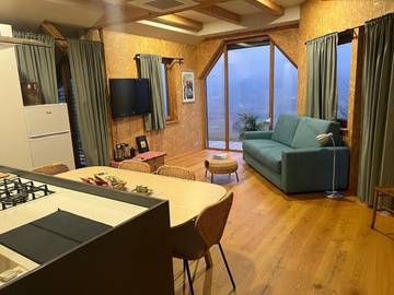 Gîte pour 4 personnes, avec vue et jardin à Velike Lašče