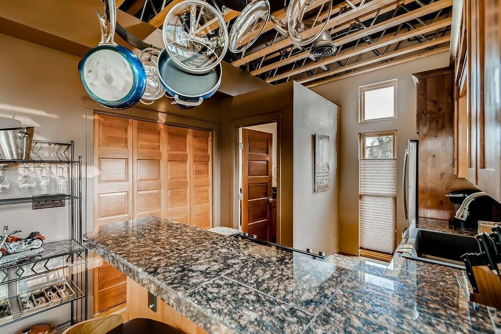 Old Town Loft Oasis with Amazing Rooftop Deck! in Fort Collins, Larimer County