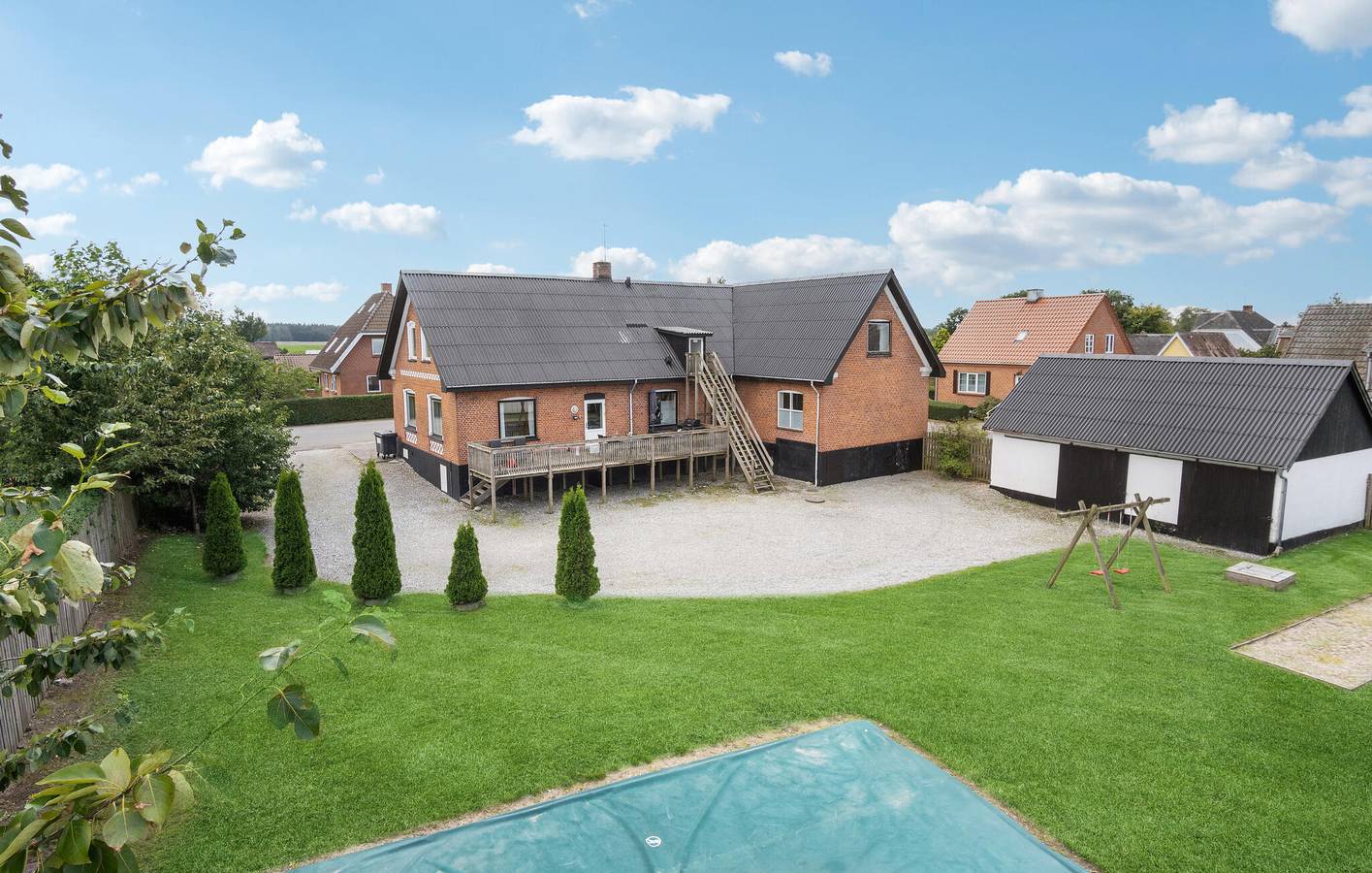 Ferienhaus für 16 Personen mit Terrasse in Djursland