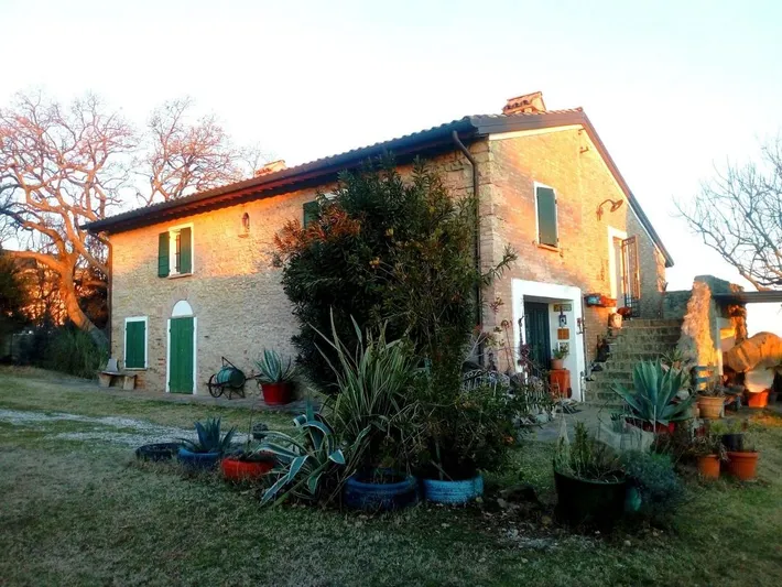 Stanza per 3 persone, con panorama e giardino, con animali domestici - 1