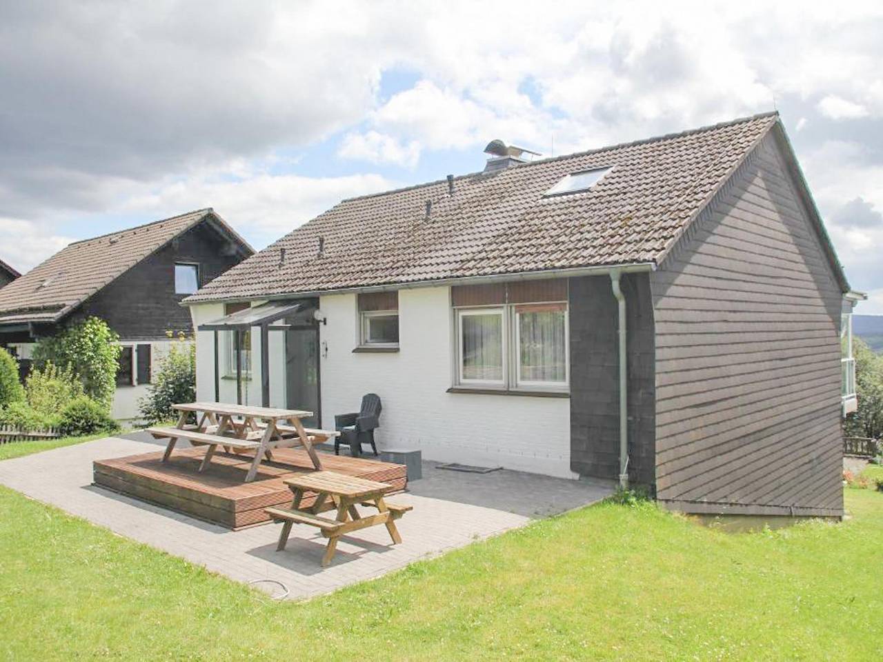 Ruim vakantiehuis nabij liften in Neuastenberg in Neuastenberg, Winterberg