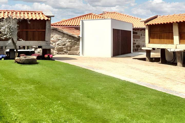 Location de vacances pour 5 personnes dans Riba de Mouro