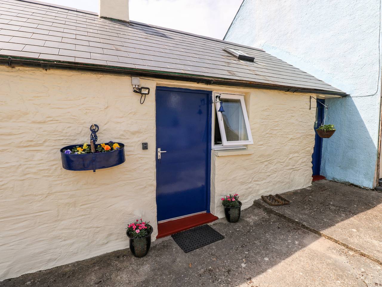 Ffynnon Tom in Trefin, Pembrokeshire