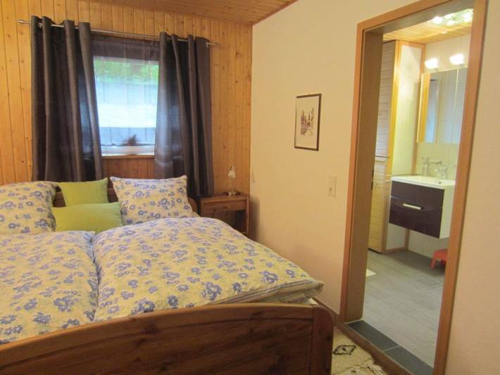 Ferienwohnung für 2 Personen, mit Terrasse und Garten sowie Pool und Ausblick in Kallstadt - 3