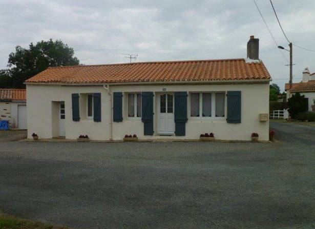Gîte pour 8 personnes, avec terrasse et jardin, animaux acceptés