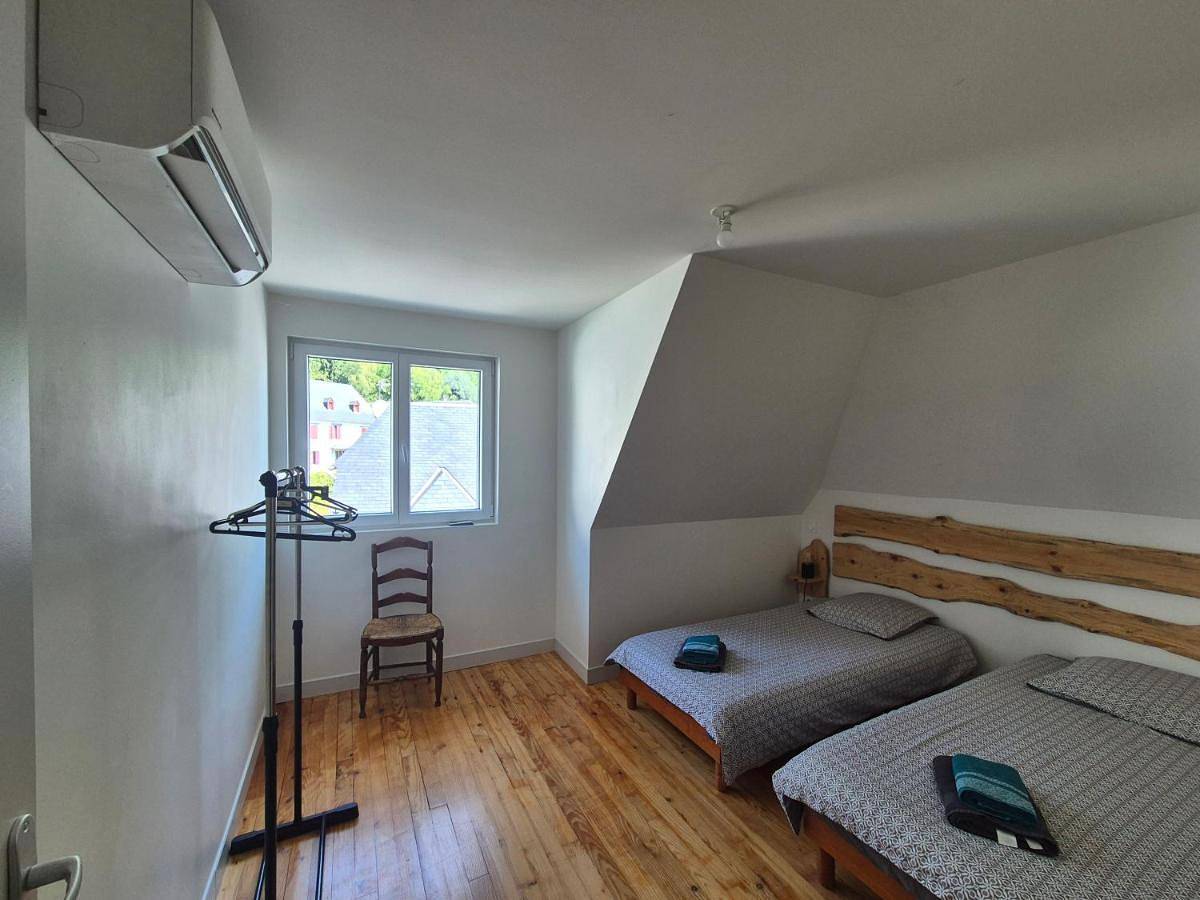 Appartement entier, Grand appartement vue montagne in Ayzac-Ost, Pyrénées
