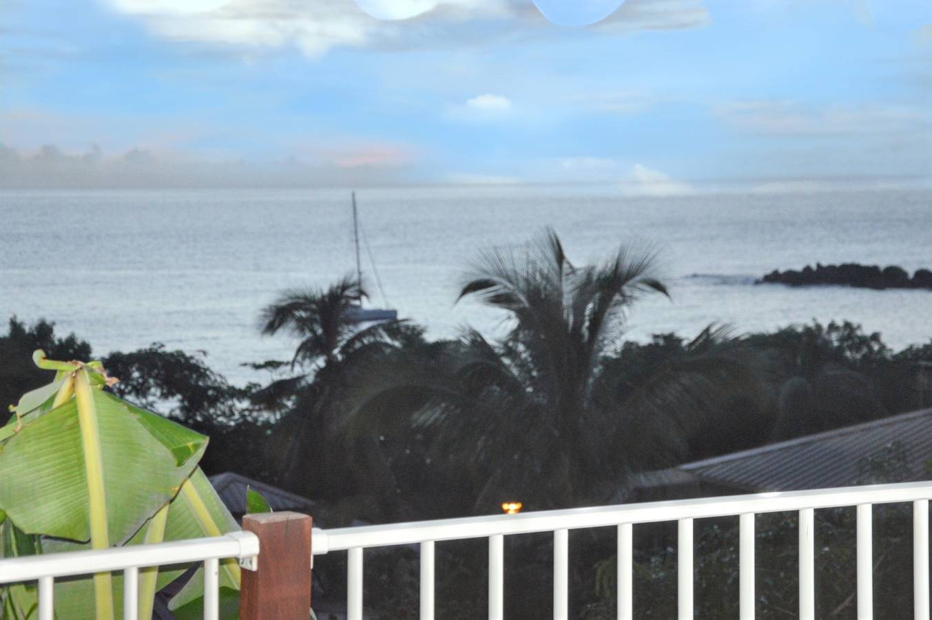 Comfortable bungalow in Bouillante with sea view in Bouillante, Guadeloupe (Caribbean)