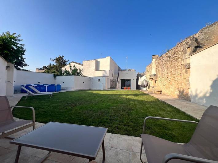 Location de vacances pour 4 personnes, avec bassin pour enfant et jardin à Martano - 3