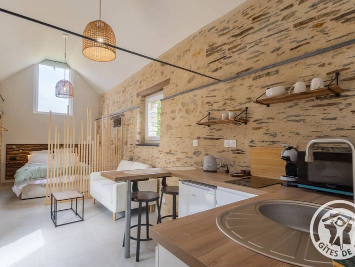 Gîte pour 2 personnes, avec Terrasse et Jardin