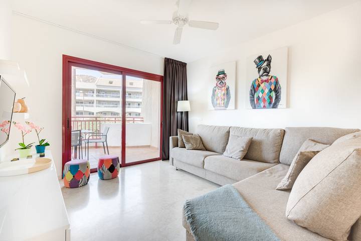 Balandros C105 Standard Vista Mar Parcial in Palm-Mar, Arona 