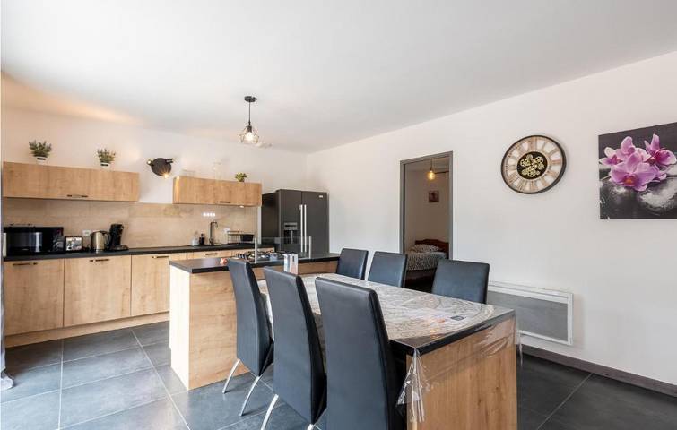 Location de vacances pour 6 personnes, avec piscine et terrasse à Montfort-sur-Argens - 3