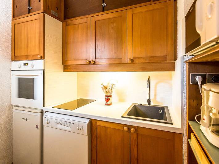 Studio entier, Studio rénové 3 pers, balcon sud, au pied des commerces et près des pistes in Bellentre, La Plagne-Tarentaise