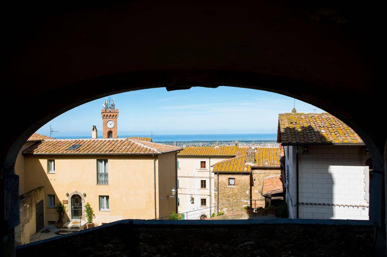 Camere di Via Montebello in Castagneto Carducci, Etruskische kust