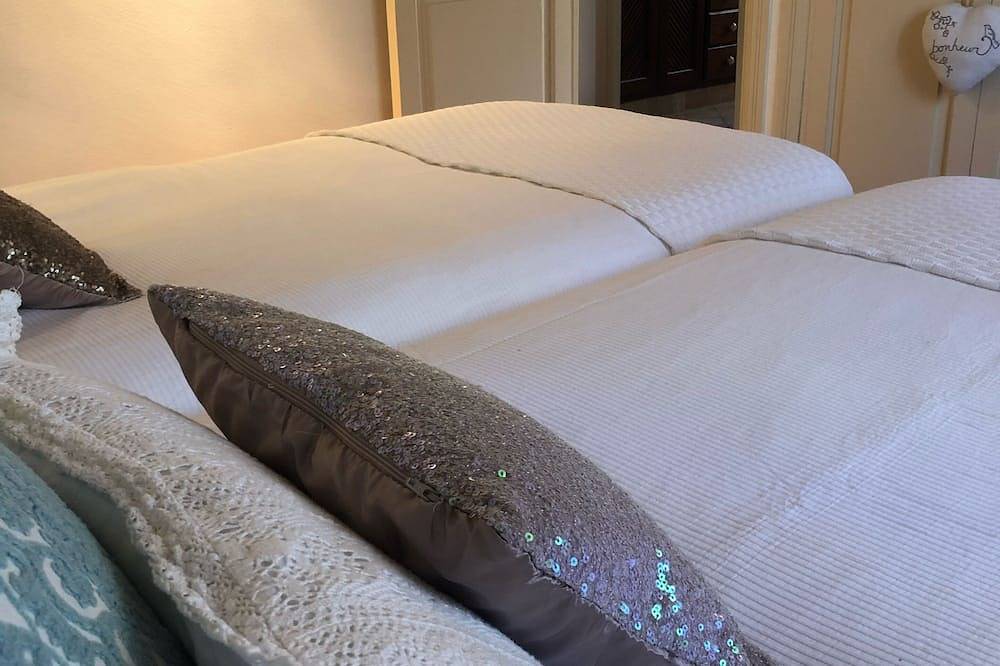 Preciosa Casa de 2 dormitorios con piscina, Lemon Grove y vistas a la montaña in L'Horta, Sóller