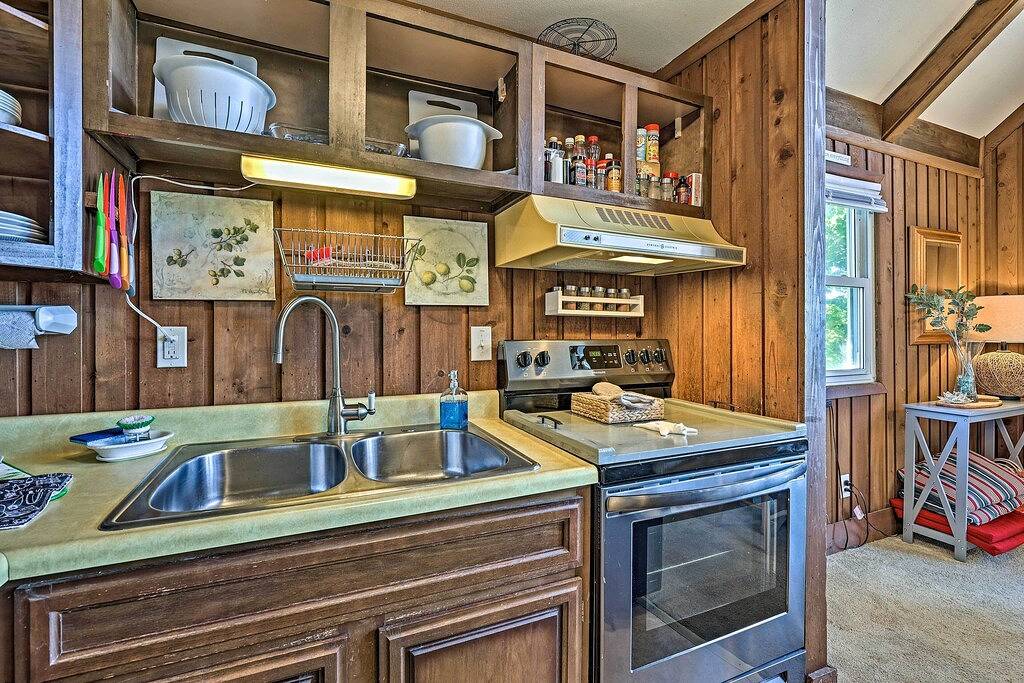 Neu! Gemütliche tierfreundliche Flucht 1Mi nach Beech Mtn Ski in Beech Mountain, Watauga County