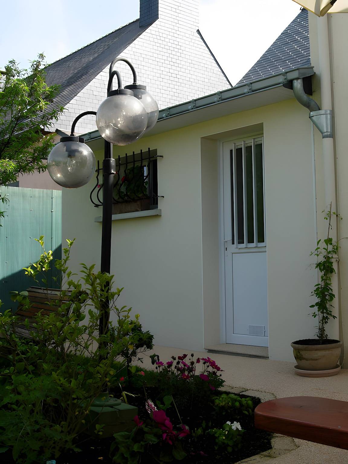 Casa de vacaciones 'Ty Lydian' con terraza privada, jardín y Wi-Fi in Arradon, Côte des Mégalithes