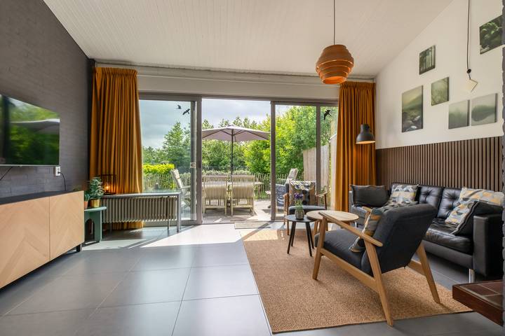 Ferienhaus für 6 Personen, mit Balkon/Terrasse und Terrasse sowie Garten in Nieuwvliet