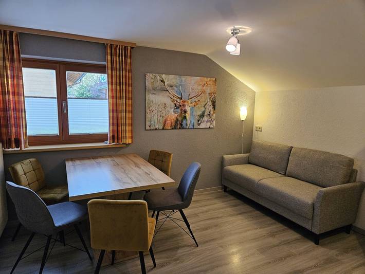 Ferienwohnung für 5 Personen, mit Balkon und Terrasse sowie Garten in Kaprun