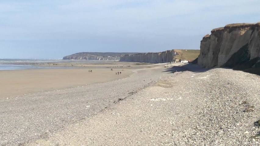 Location de vacances pour 4 personnes, avec jardin et vue, animaux acceptés à Le Bourg-Dun - 3