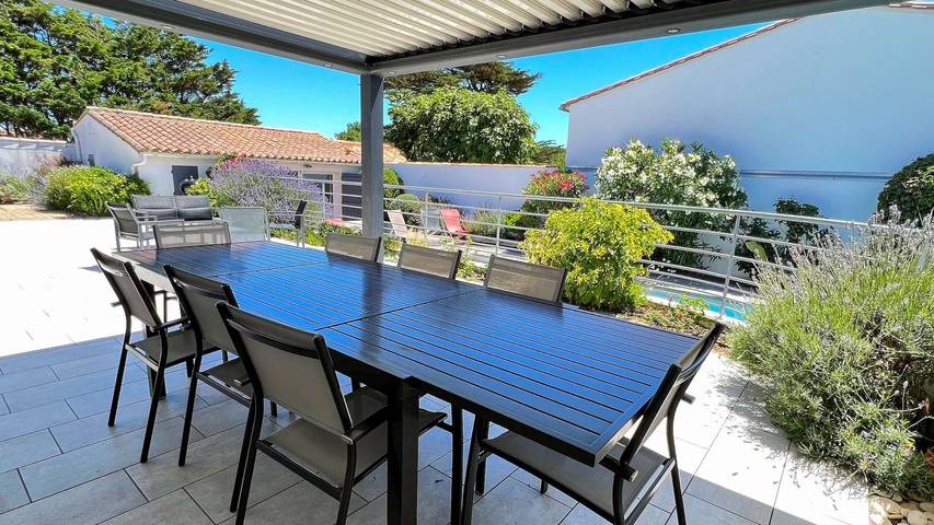 Gîte pour 8 personnes, avec Jardin et Piscine à Ars-en-Ré - 4