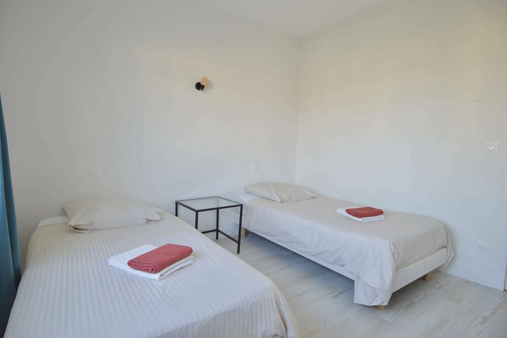Asinellas, 3 bedrooms, garden, 150m from the beach in Asnelles, Côte de Nacre