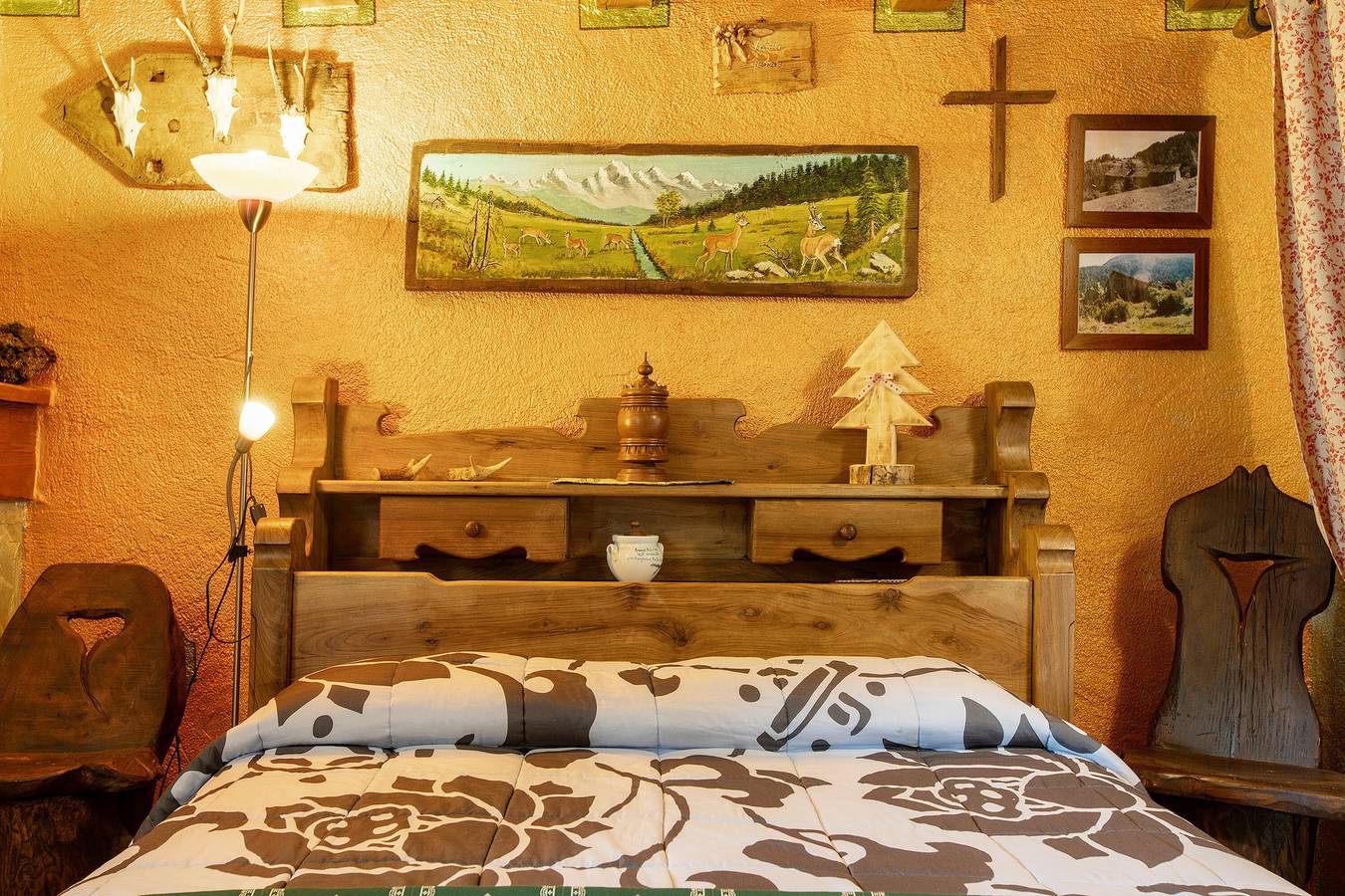 Habitación 'Capriolo' con vistas a la montaña, jardín compartido y Wi-Fi in Comune di Charvensod, Alpes Italianos