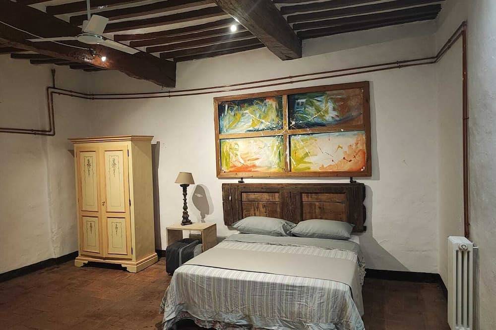 Santacaterina, Your oasis of peace overlooking the historic walls of Sansepolcro in Sansepolcro, Valtiberina