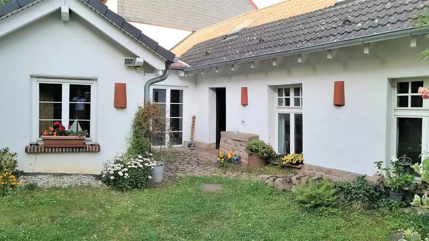 Ferienwohnung für 4 Personen, mit Terrasse und Sauna sowie Garten, mit Haustier - 1