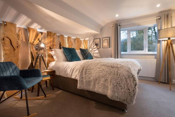 Holiday home for 6 people, with garden and terrace, with pets in Windermere