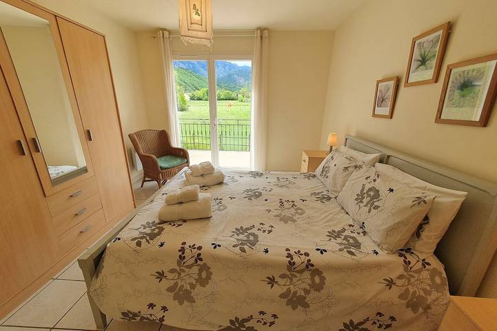 Villa pour 12 personnes, avec jardin dans les Pyrénées - 2