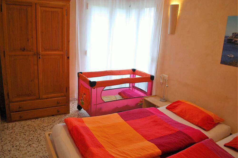 Cozy, child-friendly vacation home | heated pool | terrace | barbecue in Cala Llombards, Santanyí