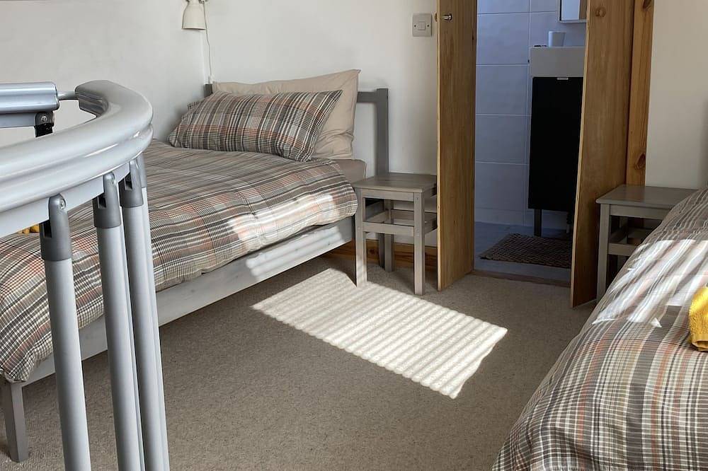 Tigh Beag Mhor Beautiful  Renovated semi detached bungalow in Aviemore. in Aviemore, Highlands