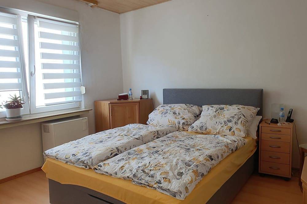 Ferienhaus mit Panoramablick auf den Sorpesee - See ist nur 50 Meter entfernt in Sundern, Sorpesee