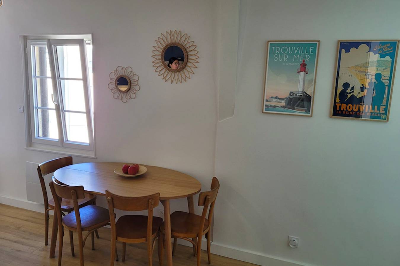 Appartement entier, Appartement avec Wifi proche centre-ville in Trouville-sur-Mer, Région de Lisieux