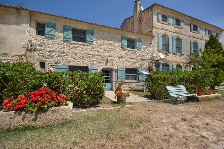 Location de vacances pour 4 personnes, avec jardin et piscine à Saintes-Maries-de-la-Mer - 2