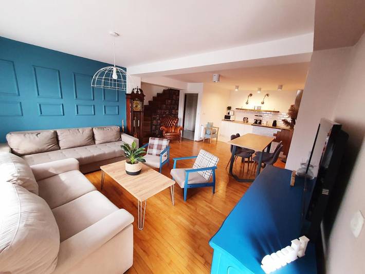 Gîte pour 16 personnes, avec jacuzzi et balcon à Skopje