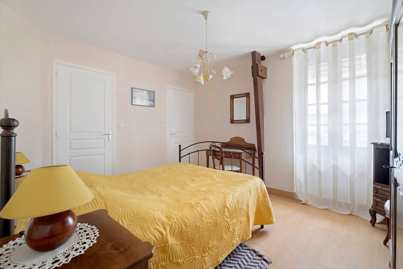 Gästezimmer „Chambre Jaune – 300 m vom Strand“ mit Wlan in Saint-Coulomb, Saint-Malo und Umgebung