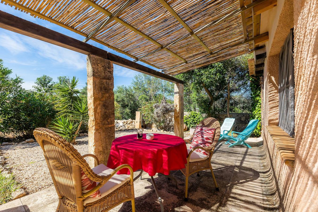 Apartamento Solo Adultos Grande Mallorca con Piscina Comunitaria y Wi-Fi in Manacor, Mallorca Este