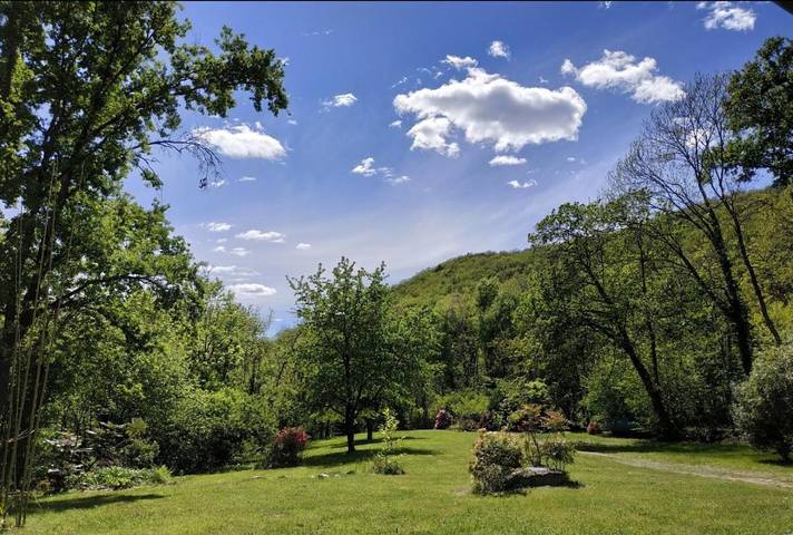 Gîte pour 4 personnes, avec jardin et vue à Colazza
