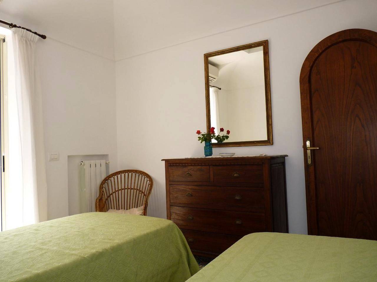 Double  or Twin Room with Private External Bathroom in Spiaggia d'Arienzo, Positano
