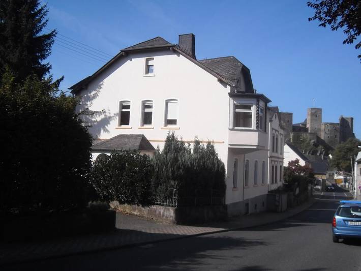Ferienwohnung für 3 Personen, mit Terrasse und Garten sowie Ausblick in Runkel