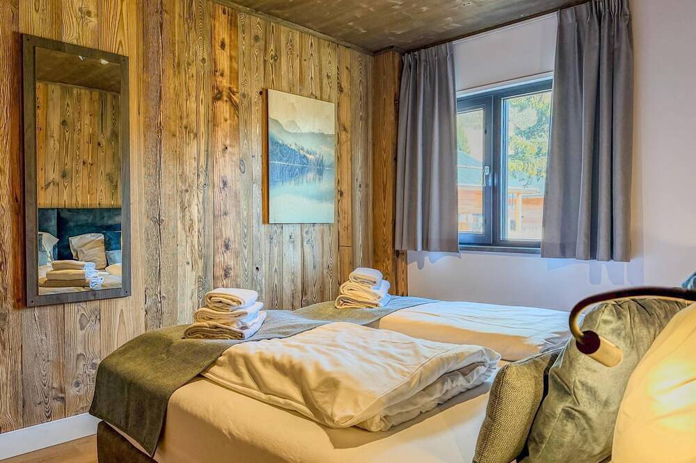 Modernes Chalet bei Alpensee und Skigebieten in Afritz am See, Villach-Land