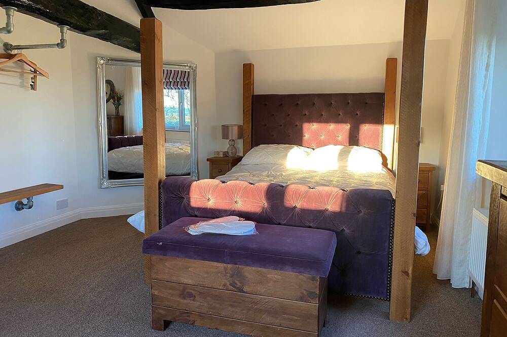2 Schlafzimmer Unterkunft in Old Whittington, near Chesterfield in Chesterfield, Derbyshire