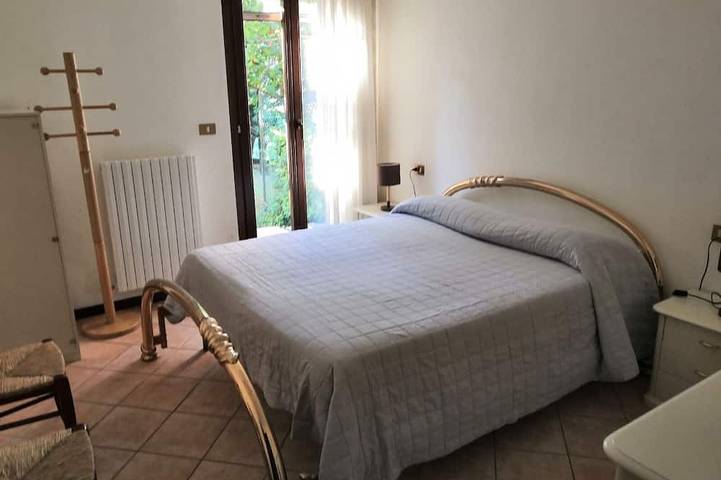 Location de vacances pour 22 personnes, avec jardin à Tavullia - 4