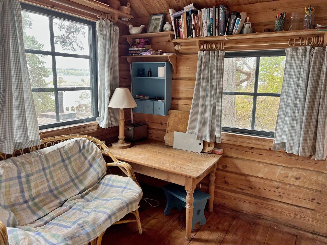 Hütte am Meer mit privater Sauna in Stockholmer Schärengarten