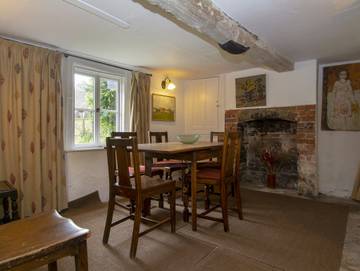 Holiday Rental for 5 People in North Wessex Downs, South West England, Photo 3