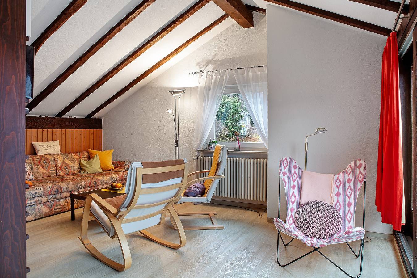 Ganze Wohnung, Haus Palais mit überdachtem Balkon und Bergblick sowie Wlan in Untermünstertal, Münstertal