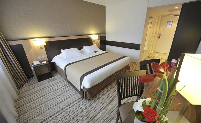 Hôtel pour 2 personnes, avec terrasse et jardin à Val-de-Reuil - 2