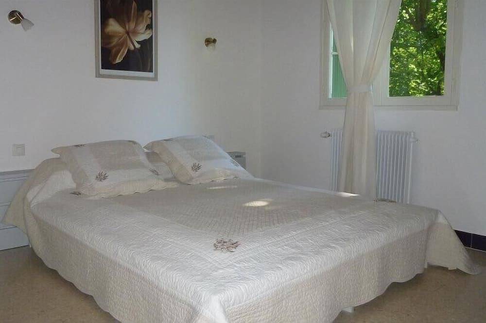 Farmhouse located in the countryside, in a peaceful setting in the heart of the Cévennes. in Anduze, Cévennes