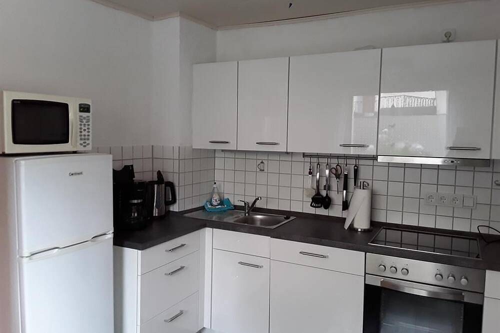Ferienwohnung Burgblick - 4-Bett-Ferienwohnung douche / toilet, niet-roken, foto 11